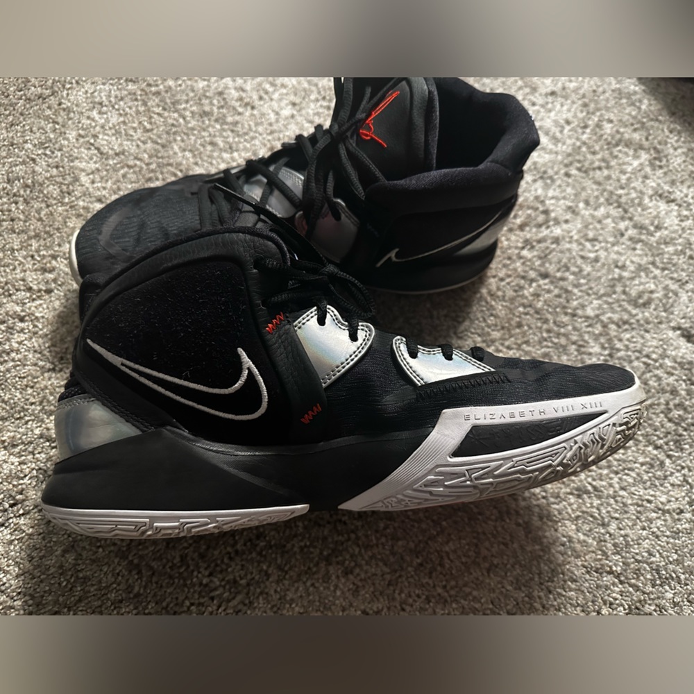 Men’s Basketball Shoes